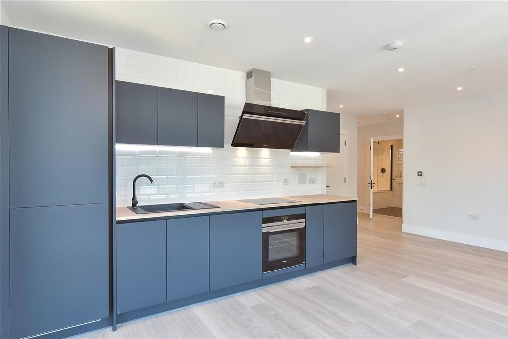 Property photo 2 of 11 Kitchen Design