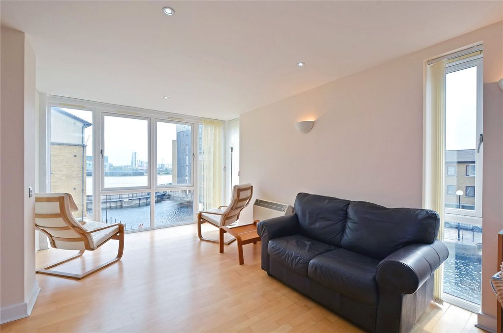 Property photo 3 of 7 Reception View 2