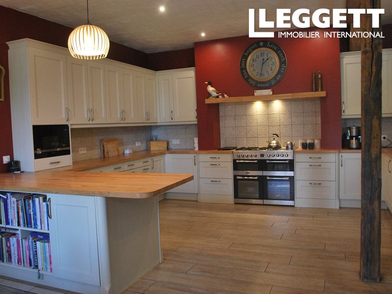 Property photo 3 of 10