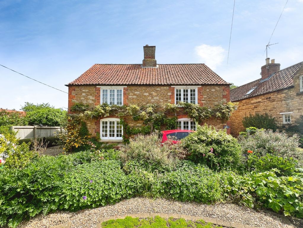 Property photo 1 of 38