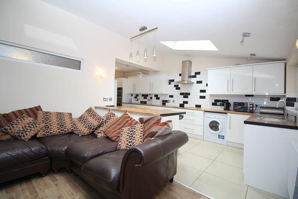 Property photo 3 of 21 Lounge And Kitchen