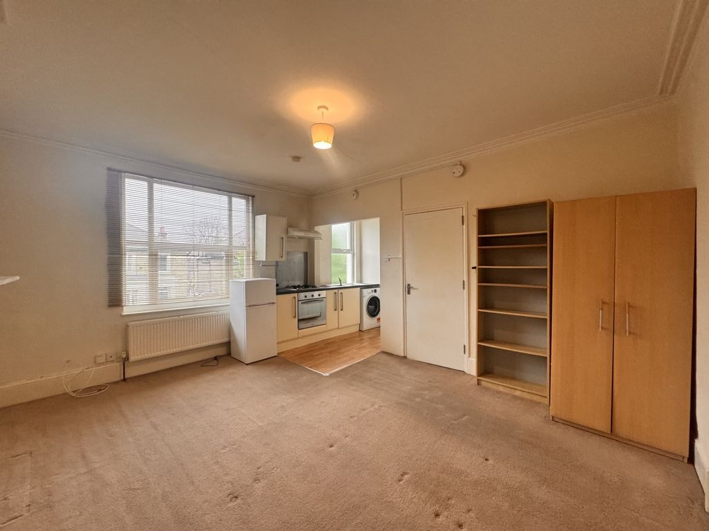 Property photo 1 of 4