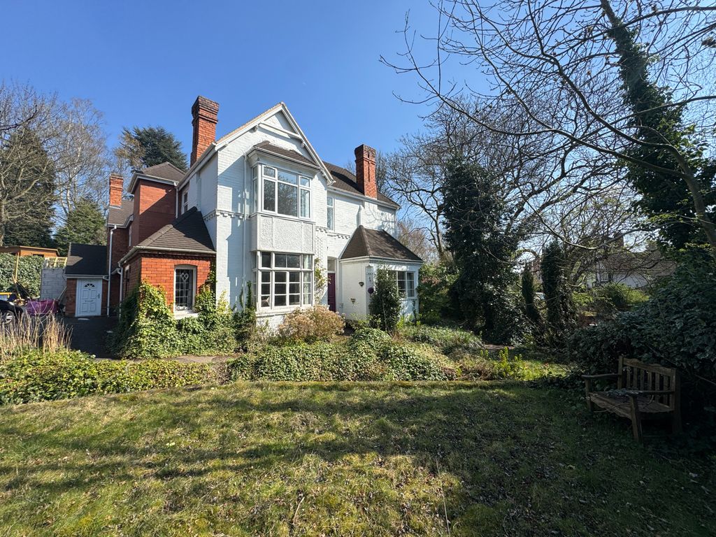 Property photo 1 of 8
