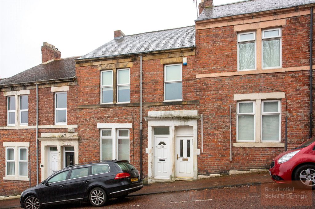 Property photo 3 of 11 Picture 3