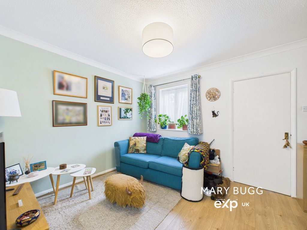 Property photo 2 of 7