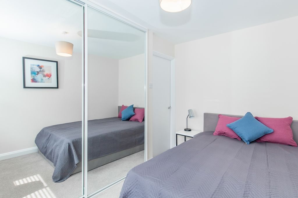 Property photo 3 of 8 90857