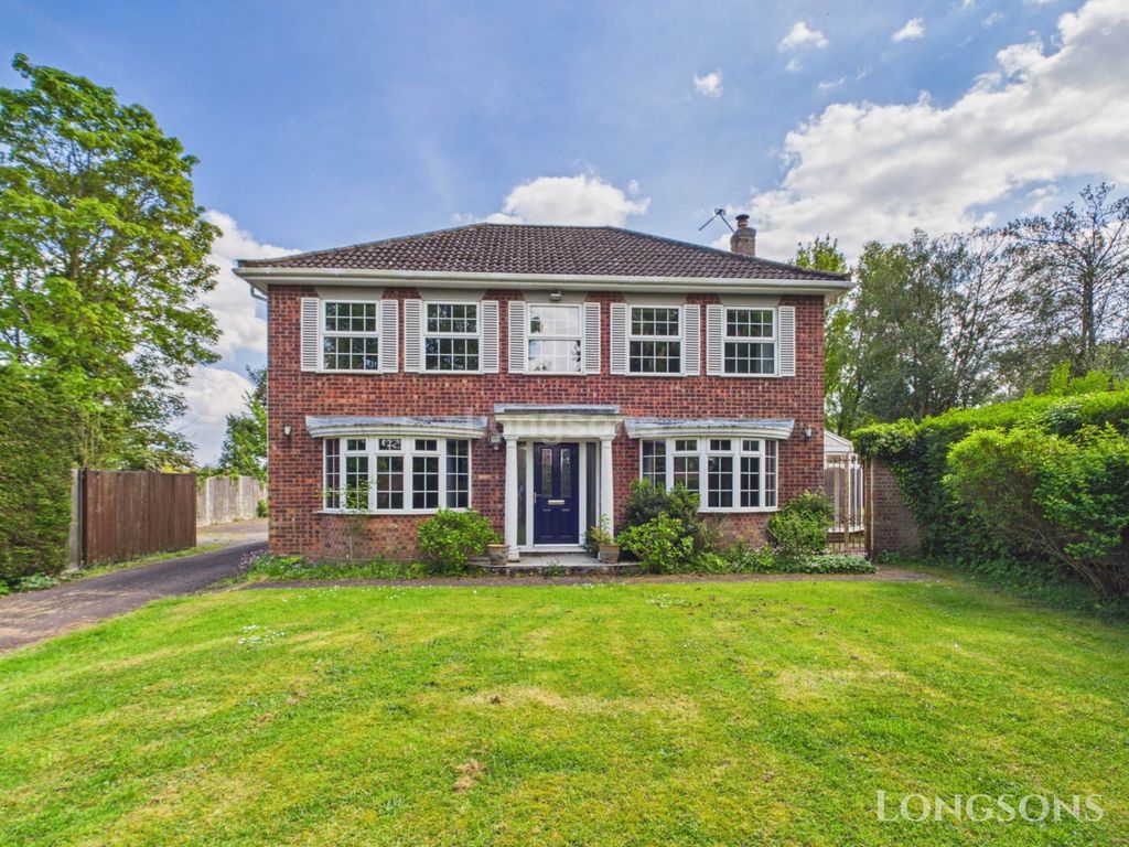 Property photo 1 of 38