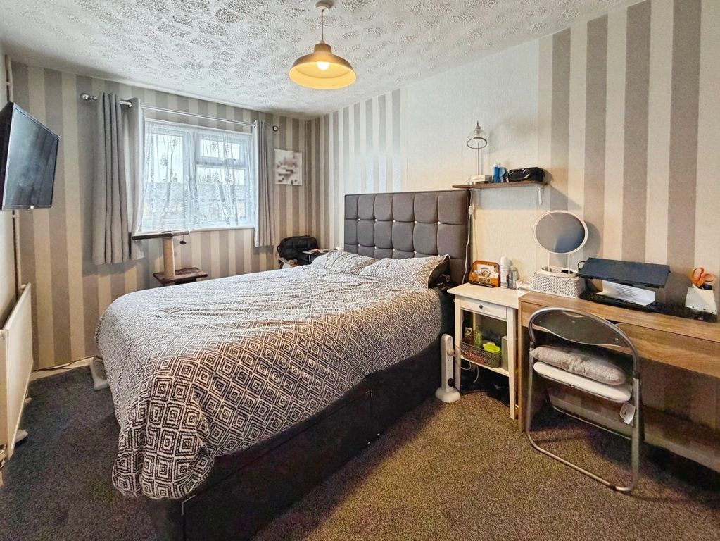 Property photo 3 of 11 5023936