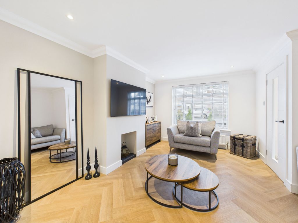 Property photo 3 of 23