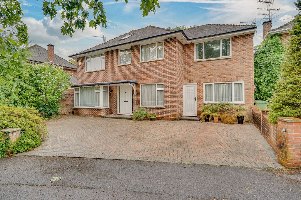 Property photo 1 of 16