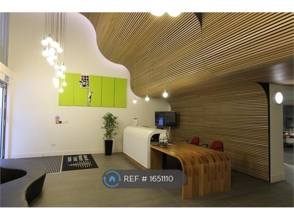 Property photo 2 of 10 Concierge