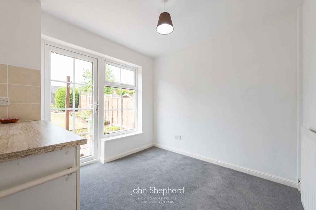 Property photo 3 of 15 Picture No. 27