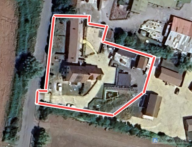 Property photo 2 of 53