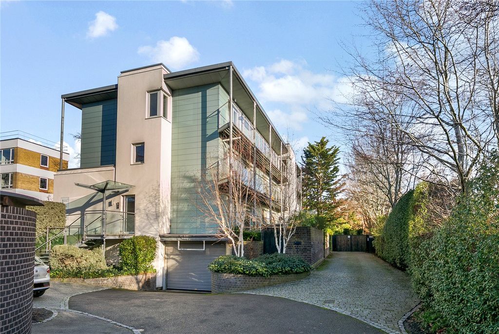 Property photo 1 of 14 Picture No. 15