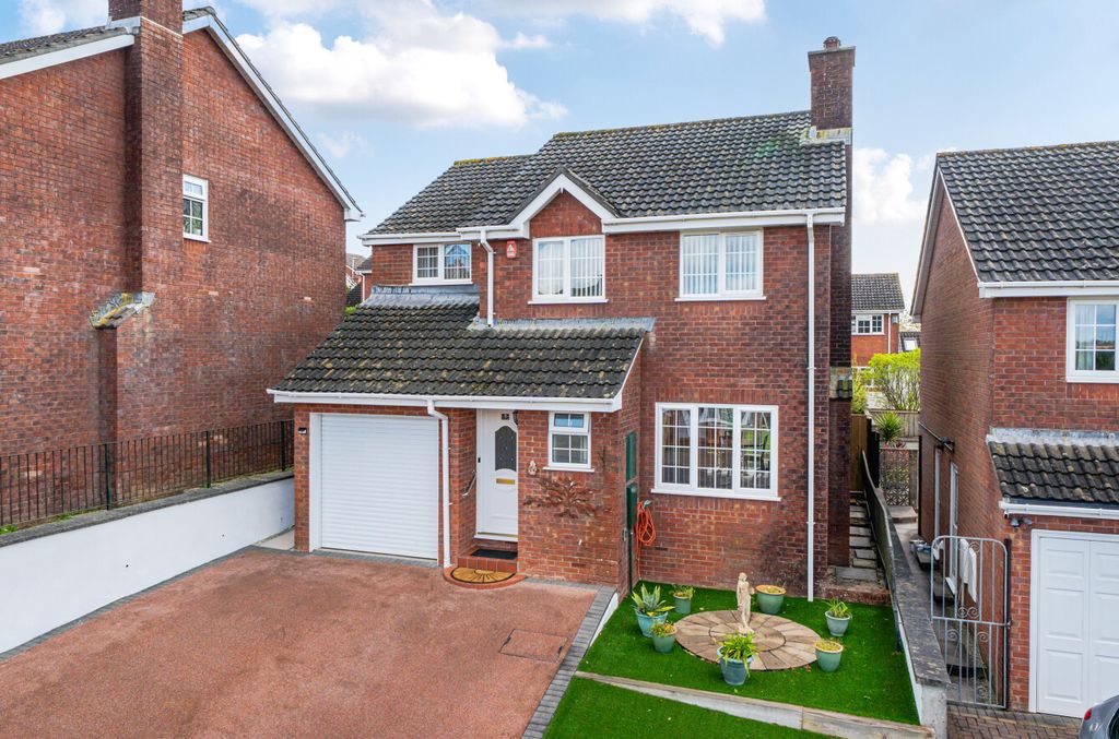 Property photo 1 of 22 1438334-1-69ce391...