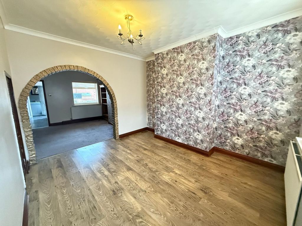 Property photo 2 of 12 Img-20251017-Wa0026