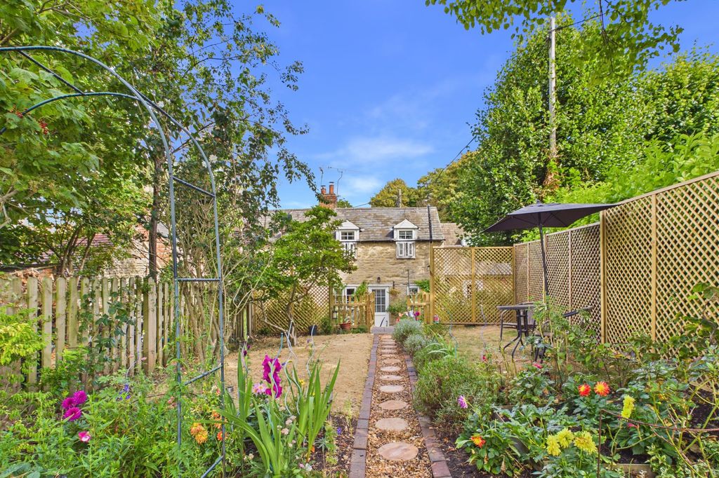 Property photo 3 of 30
