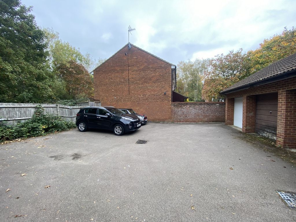 Property photo 3 of 4 Photo 3