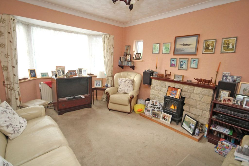 Property photo 3 of 14 Picture No. 01