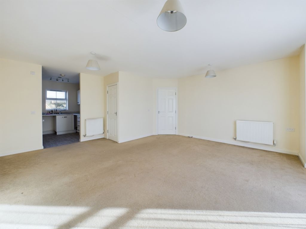 Property photo 3 of 7 Cam03052G0-Pr0076-Still005