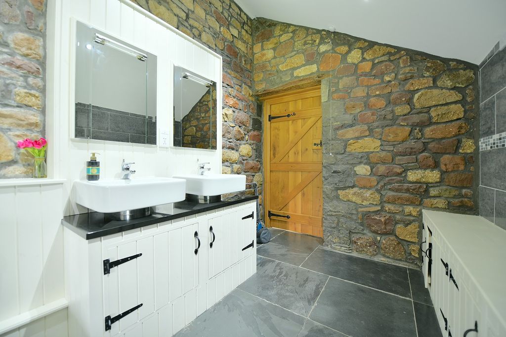 Additional image 17 of 10 bed detached house for saleGwynfe, Llangadog, Carmarthenshire. SA19