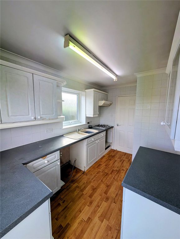 Property photo 3 of 12 Picture No. 30