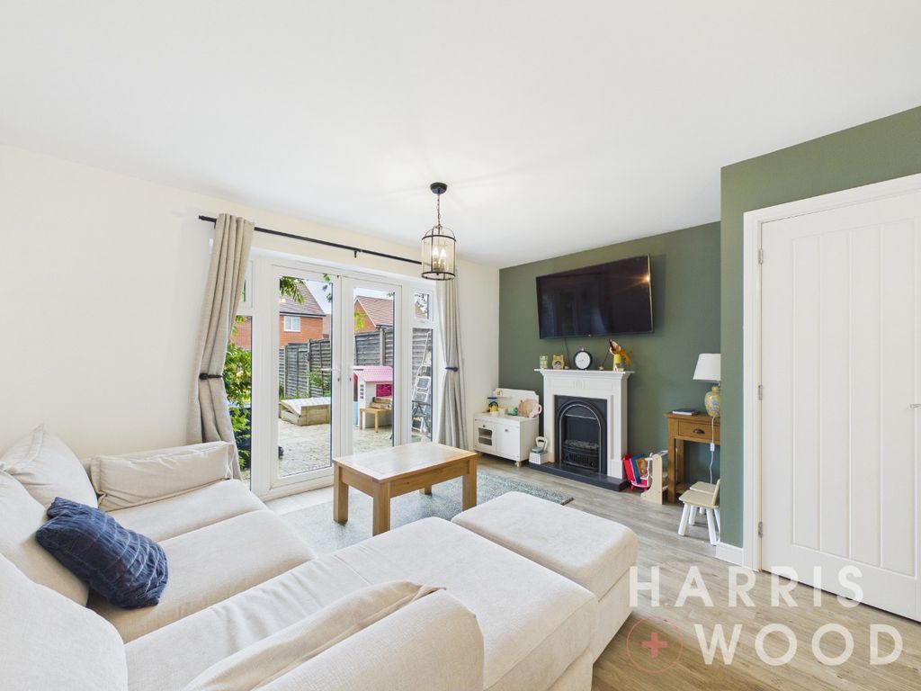 Property photo 2 of 24 5125472
