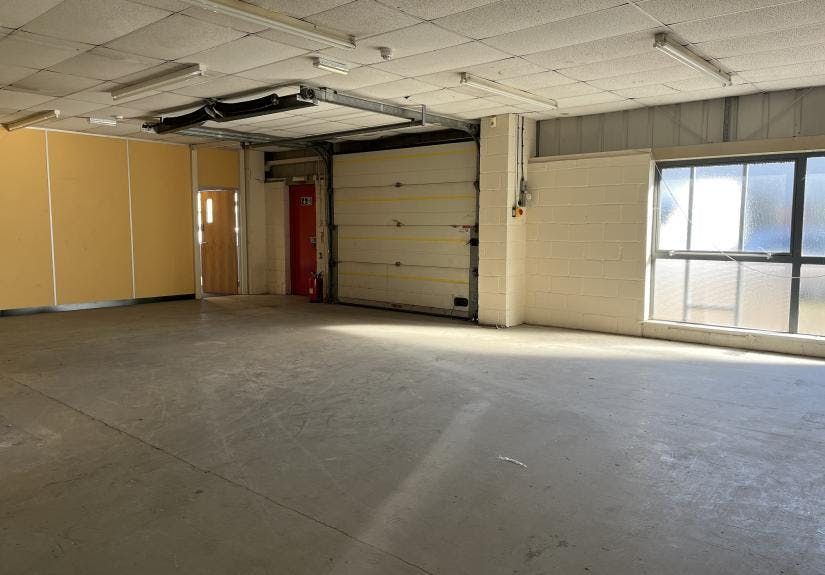 Property photo 3 of 8 Image 3