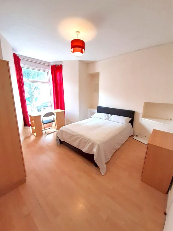 Property photo 2 of 17 Gff1