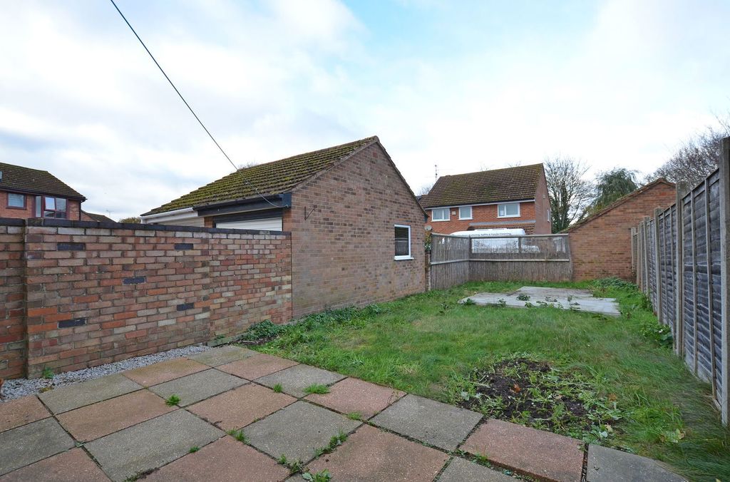 Property photo 3 of 12