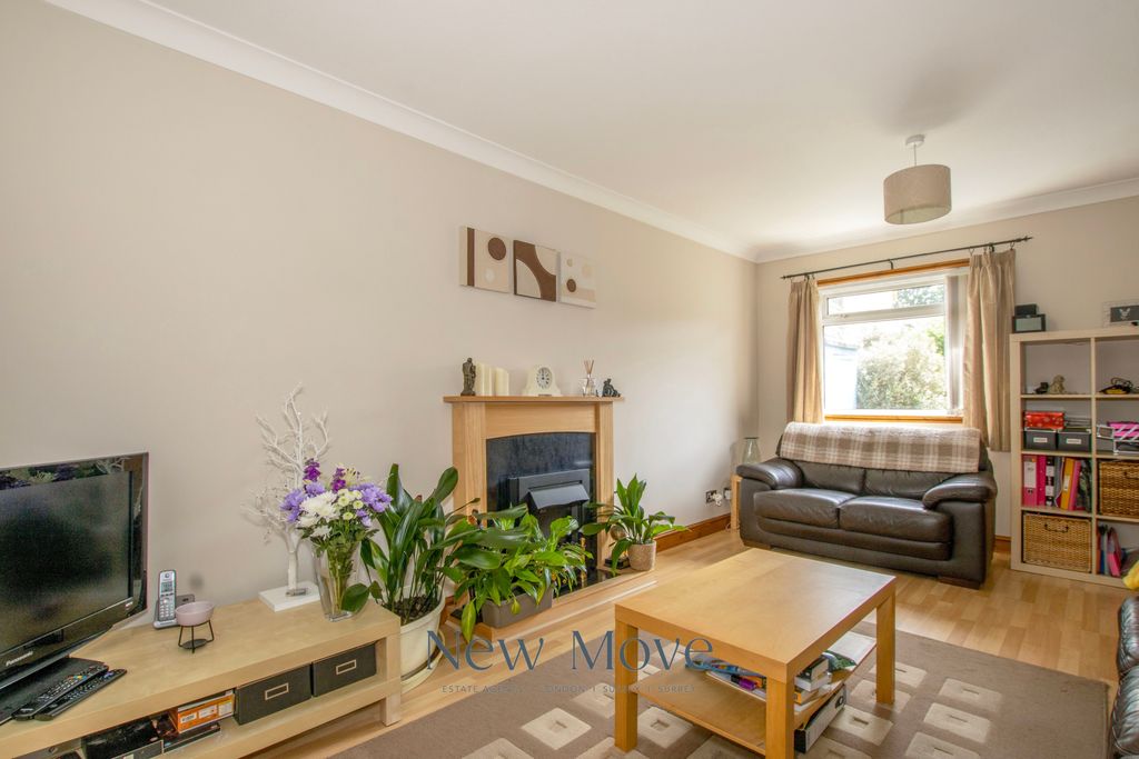 Property photo 3 of 10 Gallery