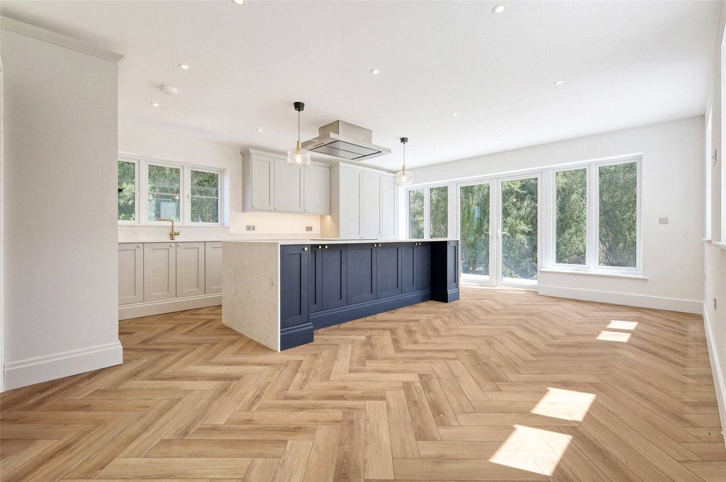 Property photo 3 of 15 Example Kitchen