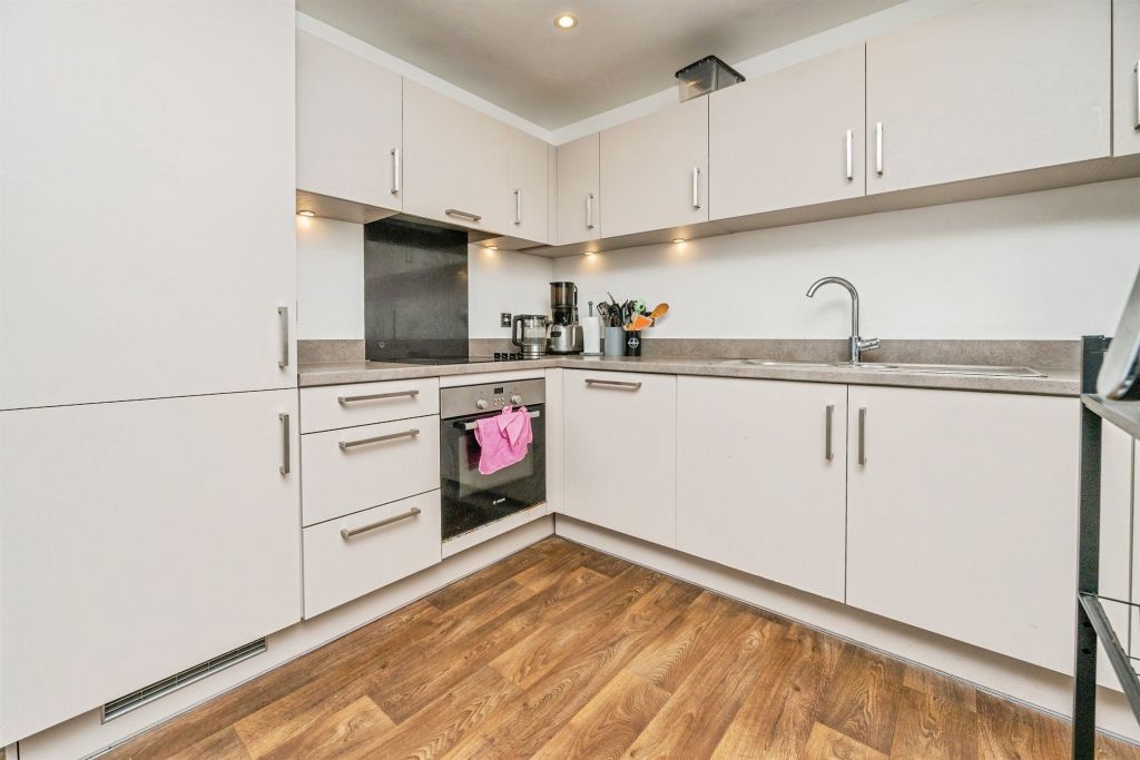 Property photo 3 of 15