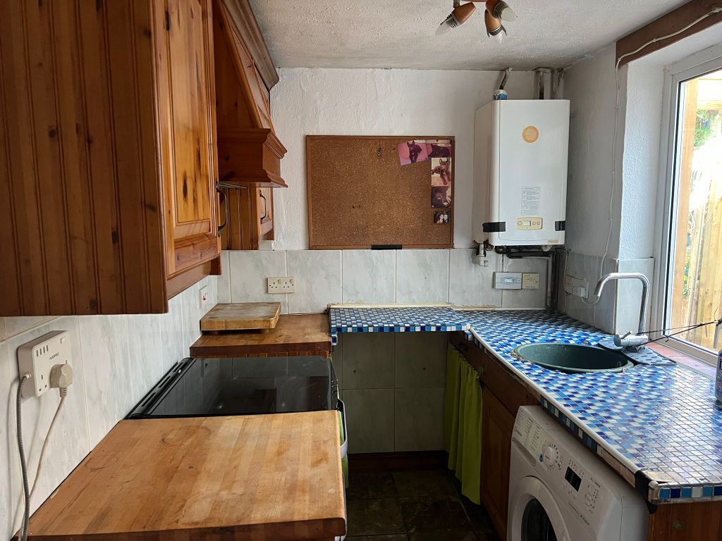 Property photo 2 of 6