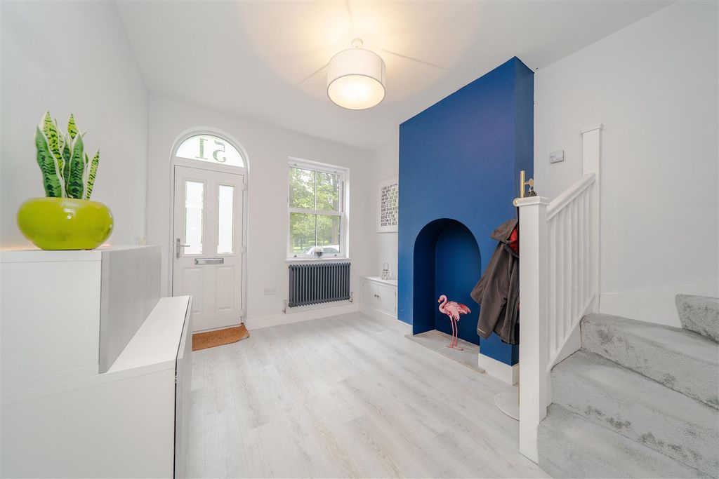 Property photo 2 of 34 Reception Room One