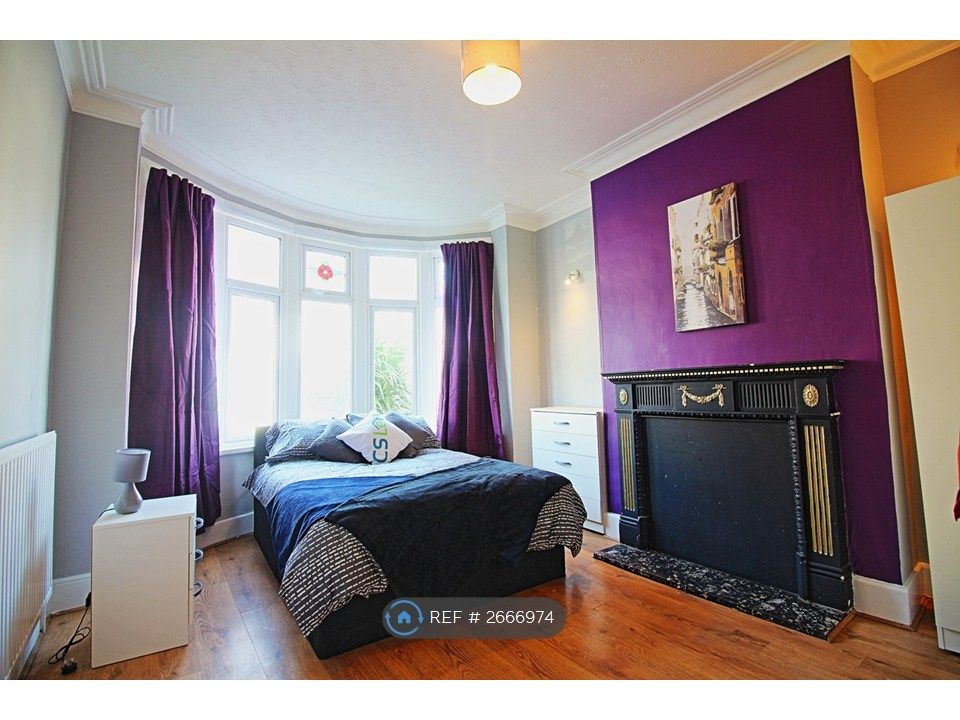 Property photo 1 of 4