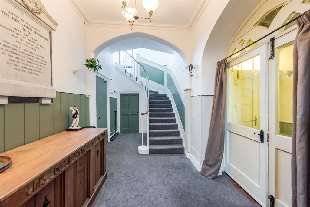 Property photo 3 of 37 22.Jpg