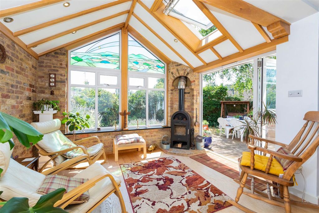 Property photo 2 of 19 Cheviot-17.Jpg