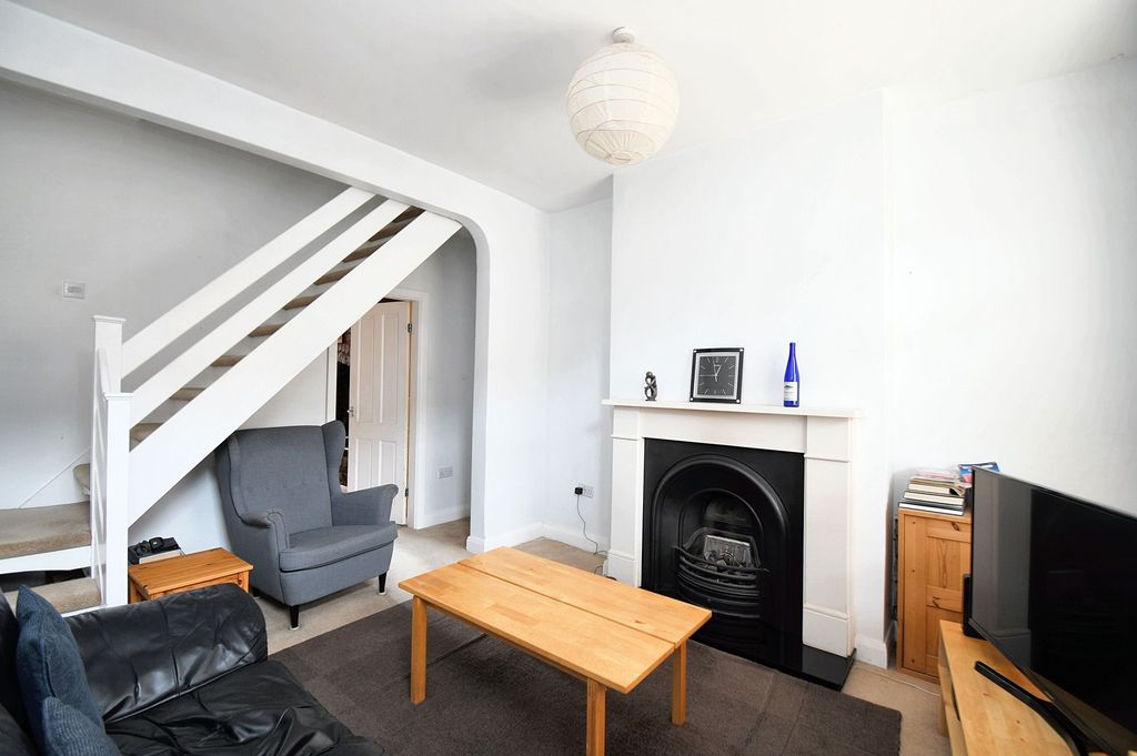Property photo 2 of 15