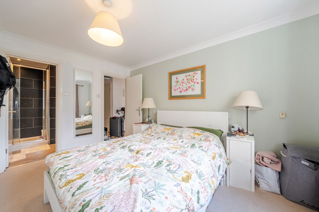 Property photo 3 of 13 1536570-5-6Ad1Fc5...