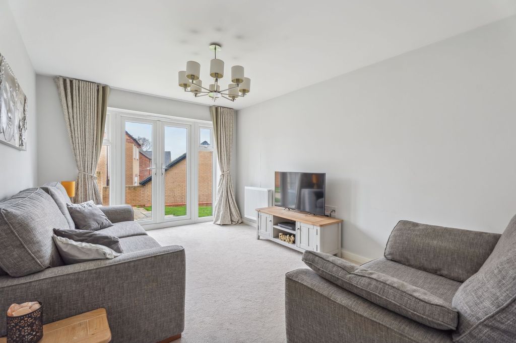 Property photo 3 of 15 Reception Room