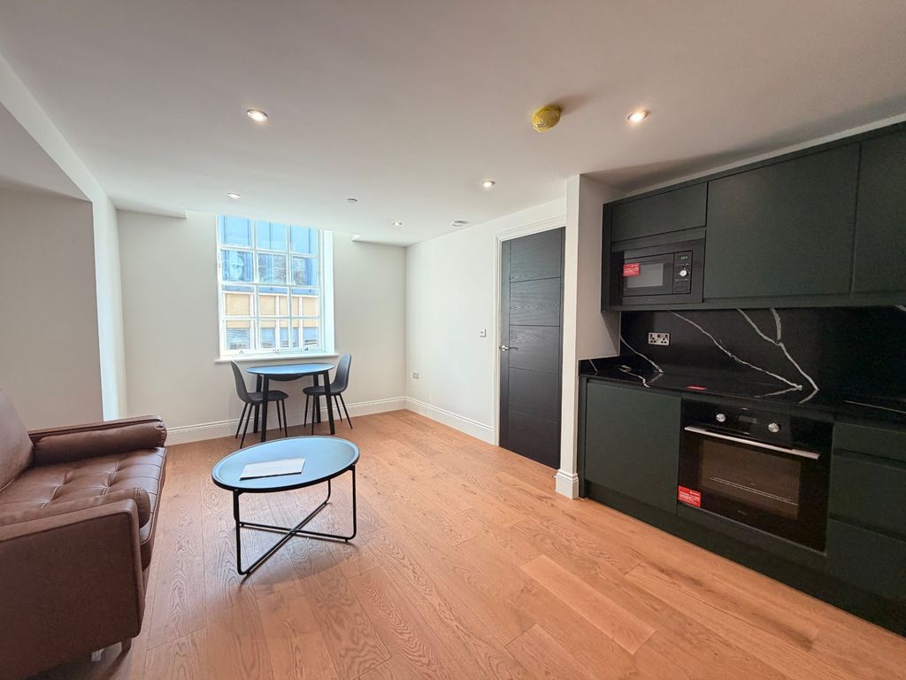 Property photo 3 of 12 Picture No. 14