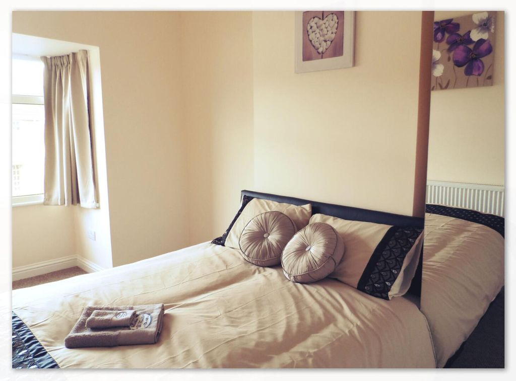 Property photo 1 of 5 Bedroom