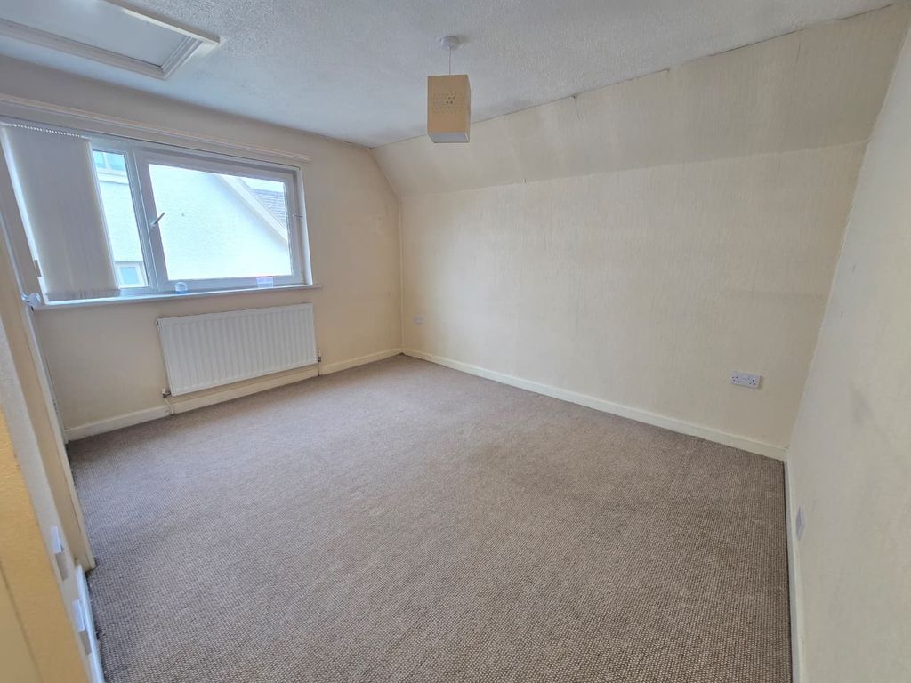 Additional image 12 of 3 bed semi-detached house to rentElim Way, Pontllanfraith, Blackwood NP12