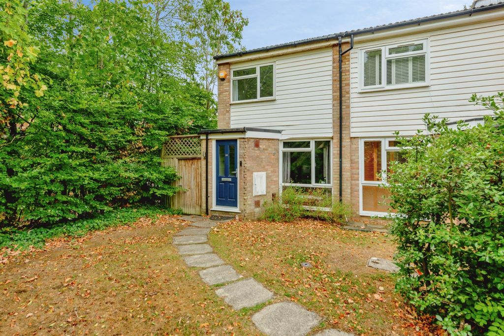 Property photo 1 of 12