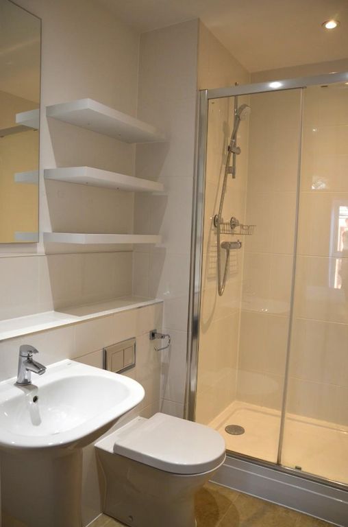 Property photo 1 of 10 Ensuite Shower.Jpg