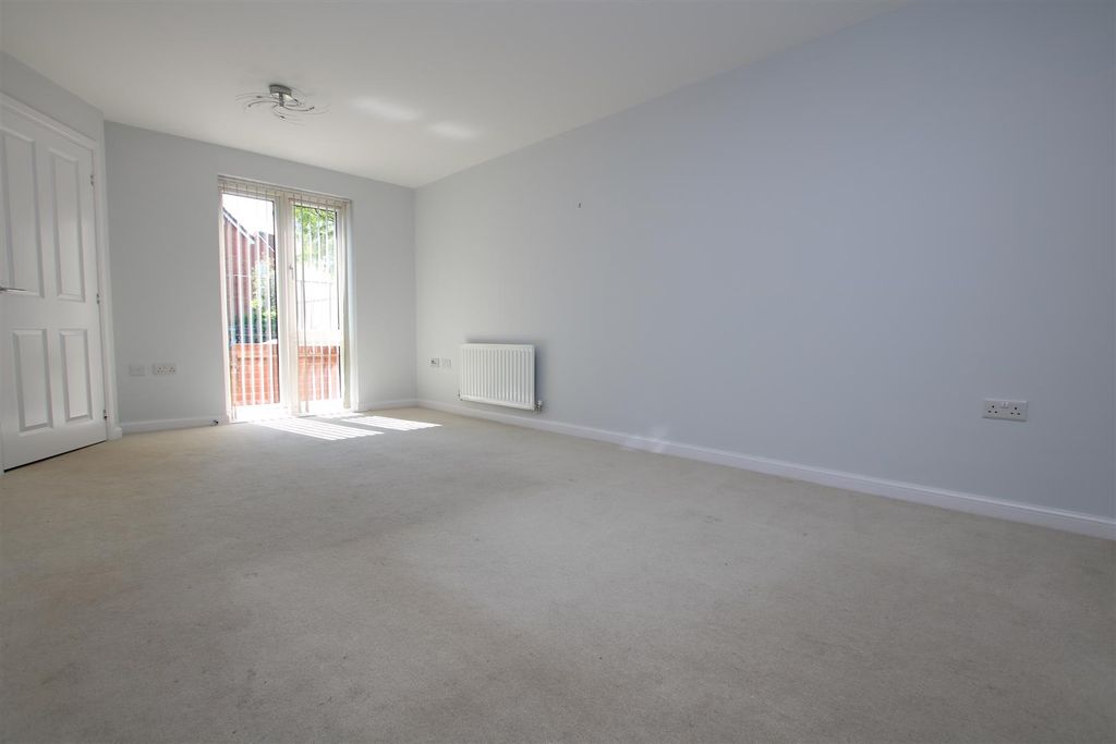Property photo 3 of 14 Living Room 2.Jpg