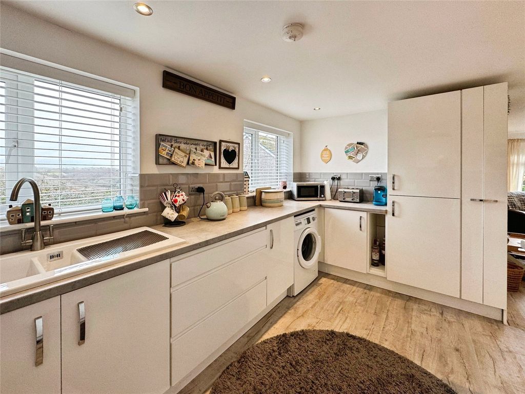 Property photo 2 of 26 Open Plan