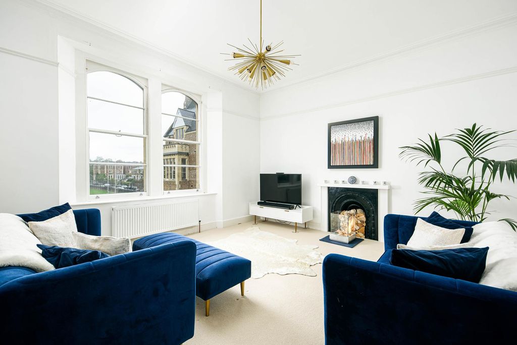 Property photo 1 of 15 Sitting_Room_1.Jpg