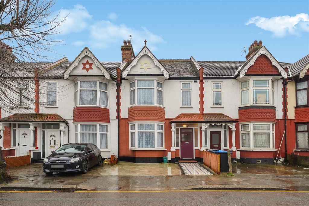 Property photo 3 of 15 15 Waverley Avenue - Kprft1x1Plcairsitjny.Jpg